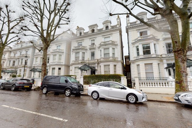 86 Holland Park, Holland Park, London W11 3RZ 10