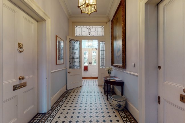 86 Holland Park, Holland Park, London W11 3RZ 10