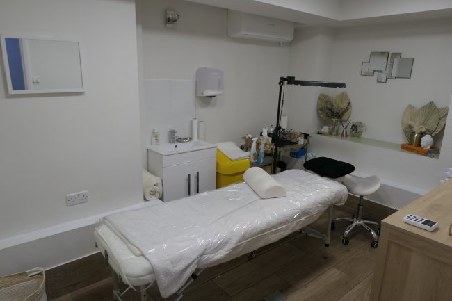 25 Bedford Hill, Balham, London SW12 9EX 2