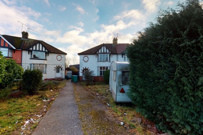 97 Bushey Mill Crescent, Watford WD24 7RB
 3