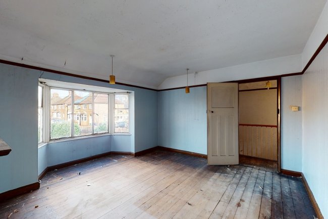 97 Bushey Mill Crescent, Watford WD24 7RB
 3