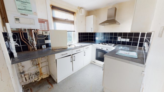 310 Plumstead Common Road, Plumstead, London SE18 2RT 3