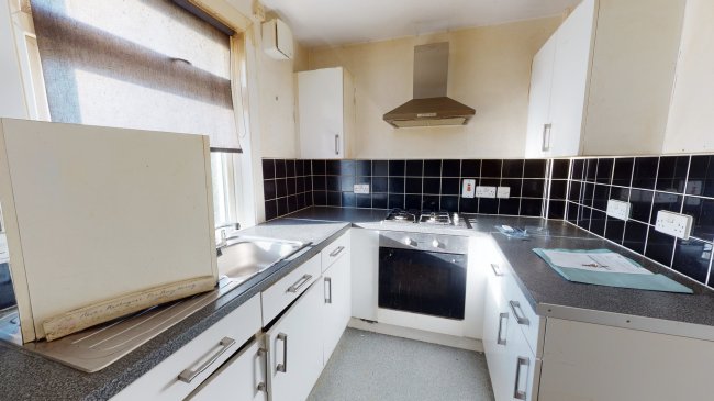 310 Plumstead Common Road, Plumstead, London SE18 2RT 3