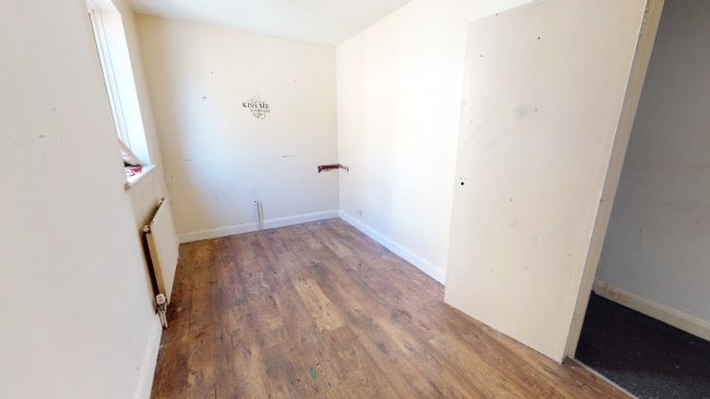 310 Plumstead Common Road, Plumstead, London SE18 2RT 3