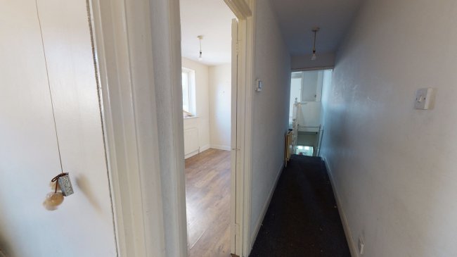 310 Plumstead Common Road, Plumstead, London SE18 2RT 3