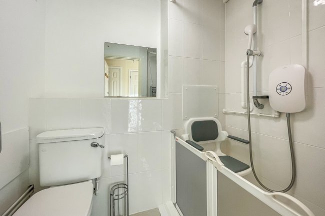 35 Fairbanks Lodge, Furzehill Road, Borehamwood, Hertfordshire WD6 2DQ
 4