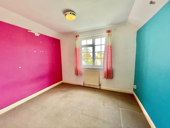 1 Southview, Nortiam Road Staplecross TN32 5QG 2