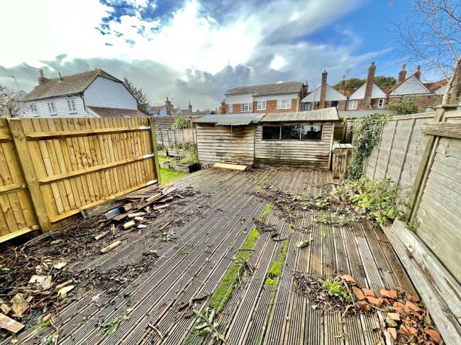 1 Southview, Nortiam Road Staplecross TN32 5QG 2