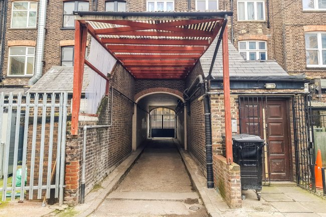 75c and 79 George Street, Croydon, CR0 1LD
 1