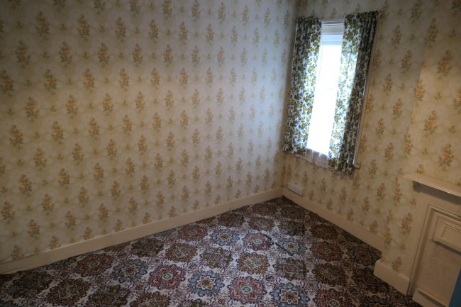 1 Rippleby Cottages, High Street, Ripley, Surrey, GU23 6AU
 2