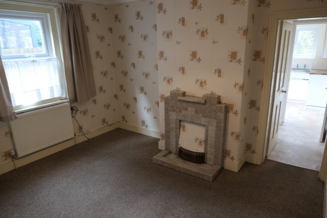 1 Rippleby Cottages, High Street, Ripley, Surrey, GU23 6AU
 2