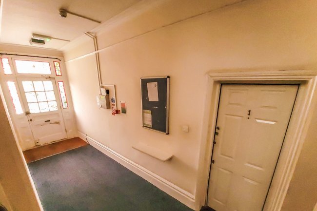 Flat 1, 13 Genoa Avenue, Putney London SW15 6DY
 4