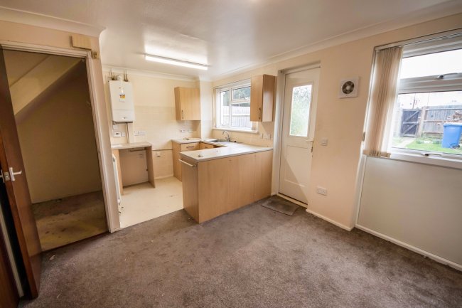 54 Windermere, Faversham, Kent ME13 8JG
 1