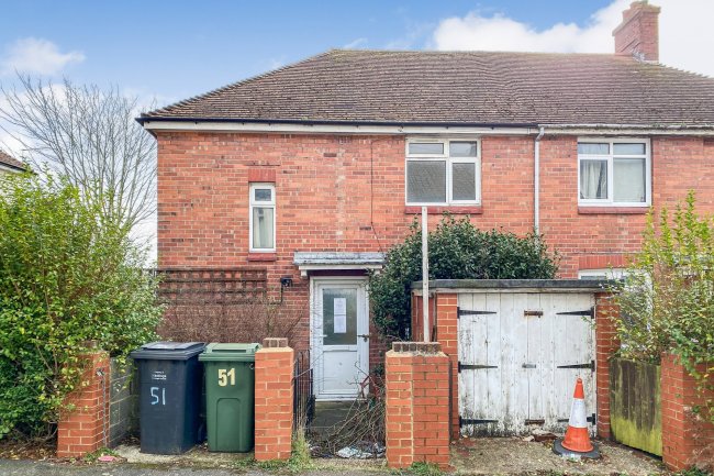 51 Grove Road, Hastings, East Sussex TN35 4JS
 8