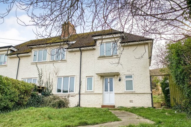 6 Boyne Road, Hastings, East Sussex TN35 5NZ
 9