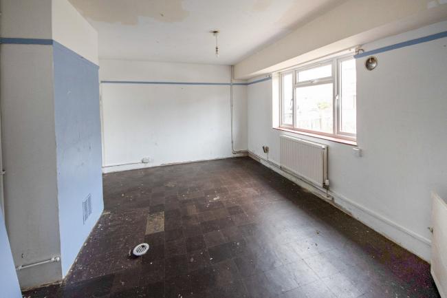 3 Brook Road, Faversham, Kent ME13 7HA
 2