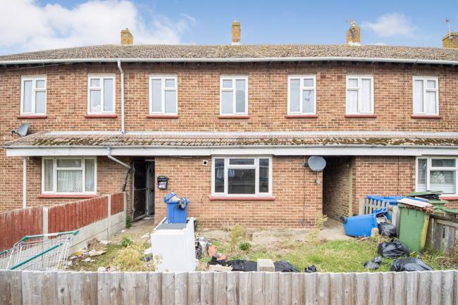 3 Brook Road, Faversham, Kent ME13 7HA
 2