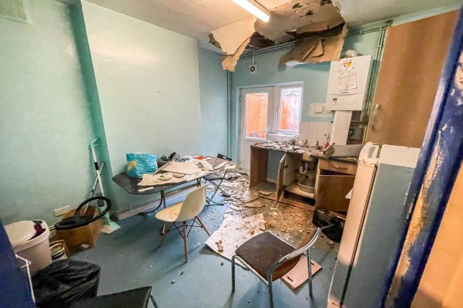 32A Warwick Road, Penge, London SE20 7YL
 10