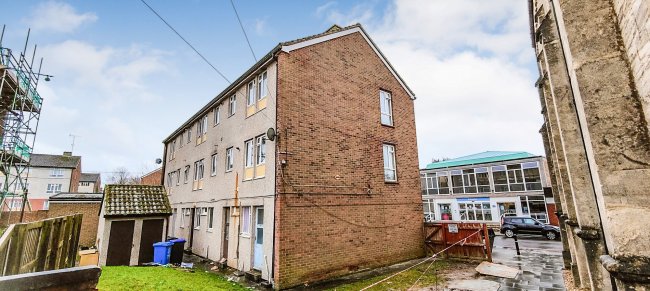 17-31 Sheep Street, Devizes Wiltshire SN10 1DJ 9