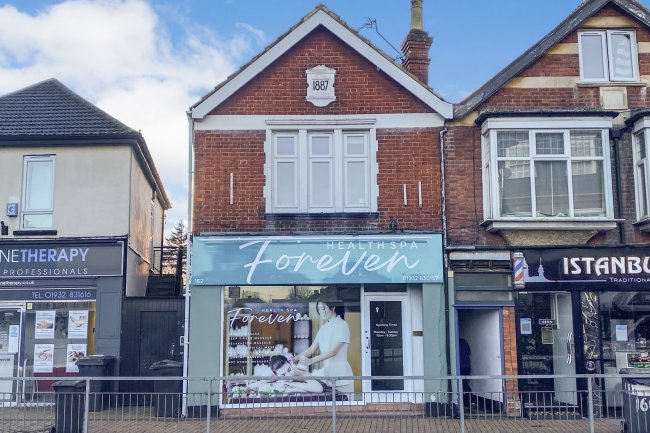 162 Station Road, Addlestone, Surrey KT15 2BD 3