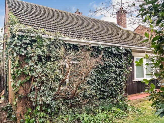 9 Manor Park, Histon, Cambridgeshire CB24 9JT 4