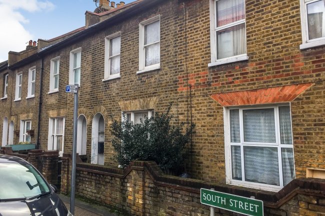 15, South Street, Bromley, Kent BR1 1RH

 1