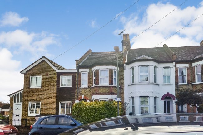 30, Bourne Road, Bromley, Kent BR2 9NS

 2