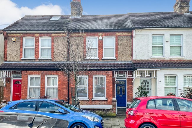 35, Allen Road, Beckenham, Kent BR3 4NU

 1