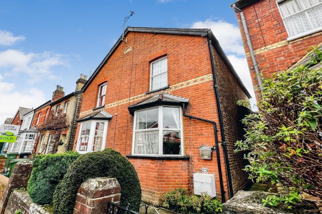 23, Rothes Road, Dorking, Surrey RH4 1LG

 7