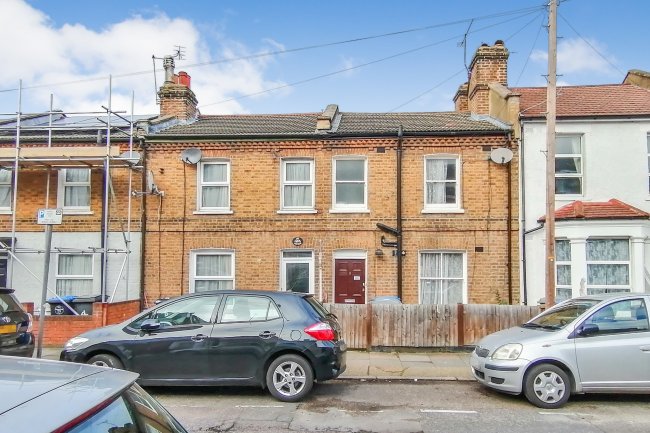 8 Meyrick Road, Willesden, London, NW10 2EJ 10