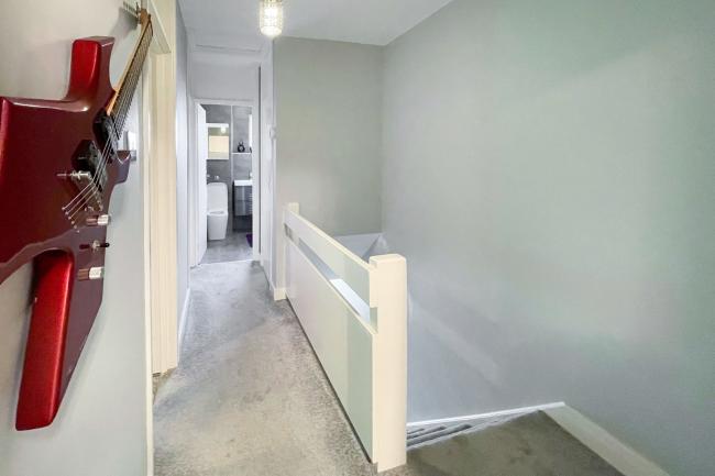 130 Oxwich Close, Corringham, Stanford-Le-Hope, Essex SS17 7JZ 10