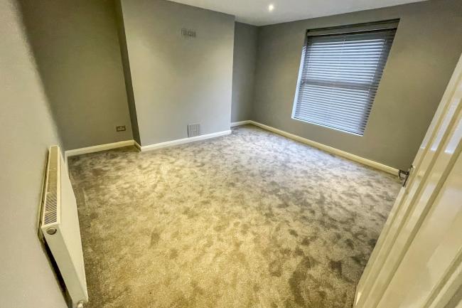 Basement Flat, 22 Lambert Road, Brixton, London SW2 5BD
 7