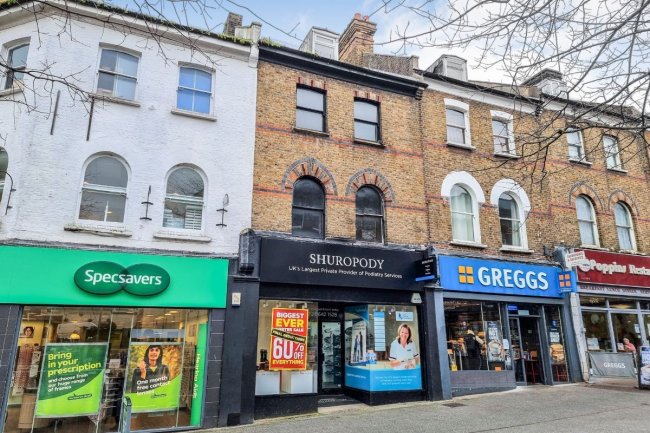 74 High Street, Sutton, Surrey SM1 1EZ 4