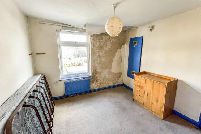 22 East Grove, Sherwood Rise, Nottingham, NG7 7LP
 5