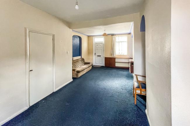 22 East Grove, Sherwood Rise, Nottingham, NG7 7LP
 5