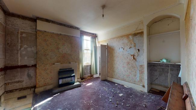 140 Durham Road, Raynes Park, London, SW20 0DG 10