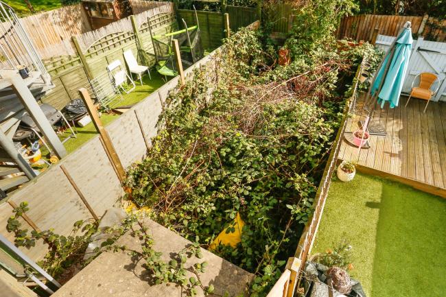 140 Durham Road, Raynes Park, London, SW20 0DG 10