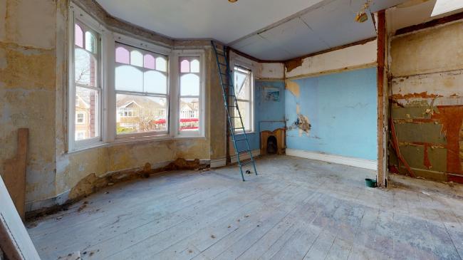 140 Durham Road, Raynes Park, London, SW20 0DG 10