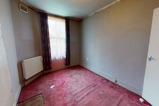 37 Cressingham Road, Lewisham, London SE13 5AQ
 3