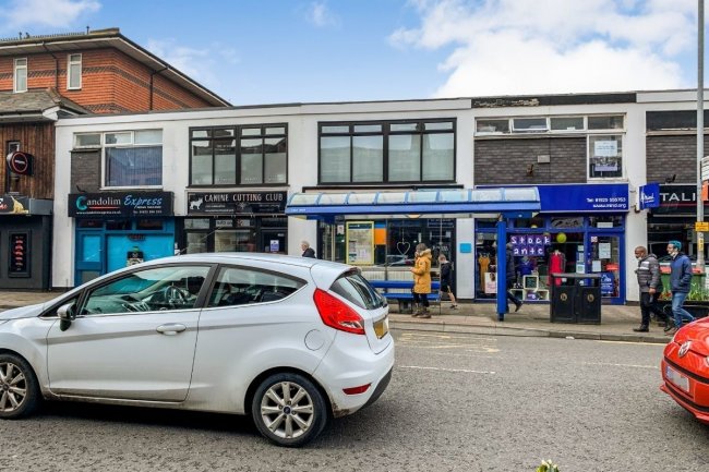 30 & 30A London Road, Stockton Heath, Warrington WA4 6HN
 10