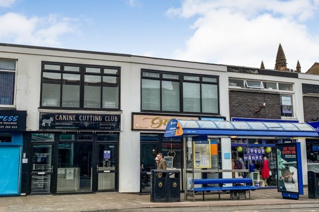 32 London Road, Stockton Heath, Warrington WA4 6HN
 1