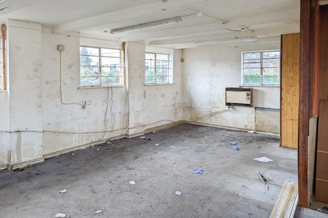 Weldon House, Junction Road, Croydon CR2 6RB
 1