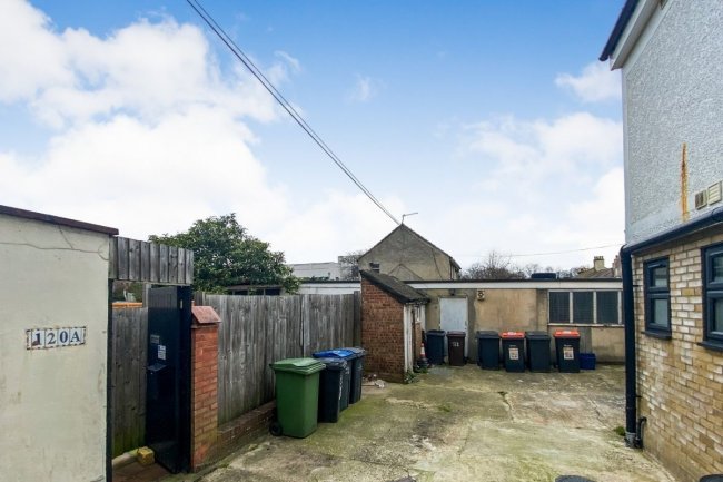 Weldon House, Junction Road, Croydon CR2 6RB
 1