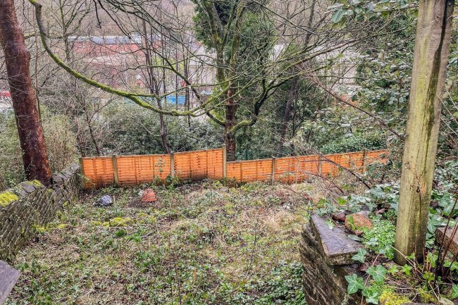 6 & 8 Bank Villas, Jerry Lane, Sowerby Bridge, West Yorkshire, HX6 3BH 5