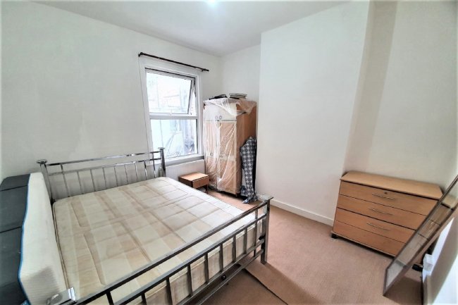 56 Caledon Road, London, E6 2HB 9