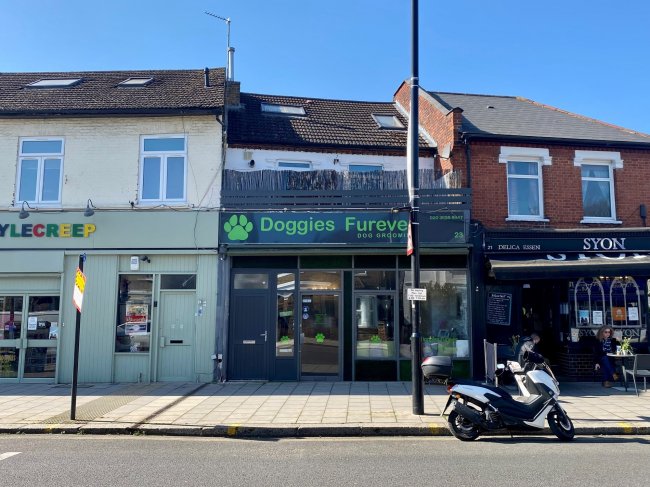 23 St Johns Road, Isleworth, Middlesex TW7 6NB 8