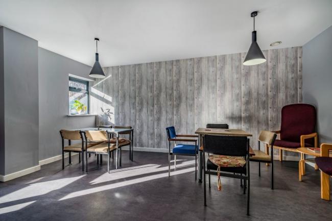 2 Arthur Street, Stanningley, Leeds LS28 6JY
 3