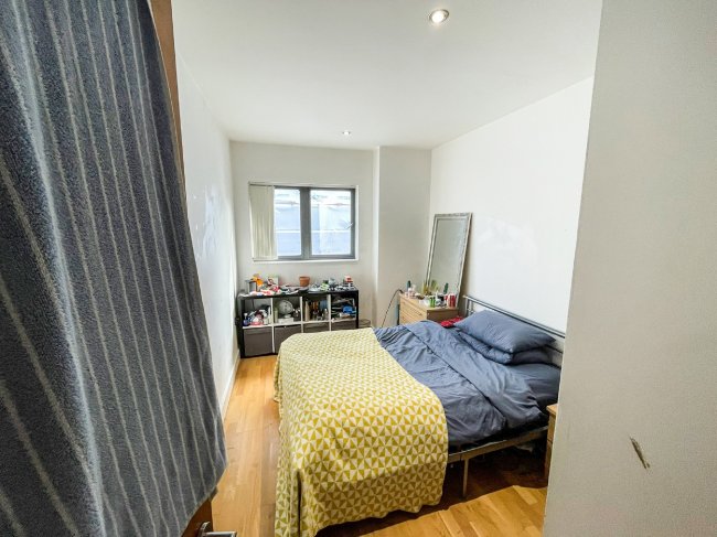 Apartment 514,  6 Oldham Road, Manchester, M4 5DB
 2