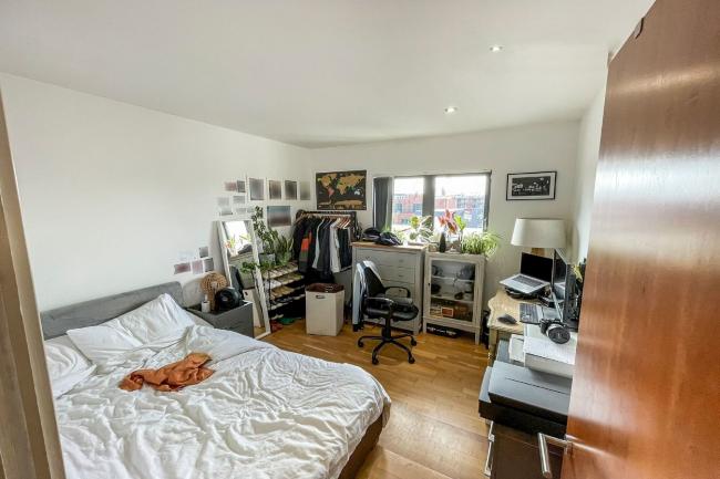 Apartment 506,  6 Oldham Road, Manchester, M4 5DB
 1