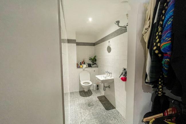 Apartment 506,  6 Oldham Road, Manchester, M4 5DB
 1